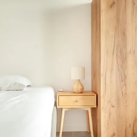 Bright And Cozy In Apartman *