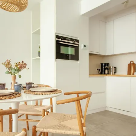 Bright And Cozy In *